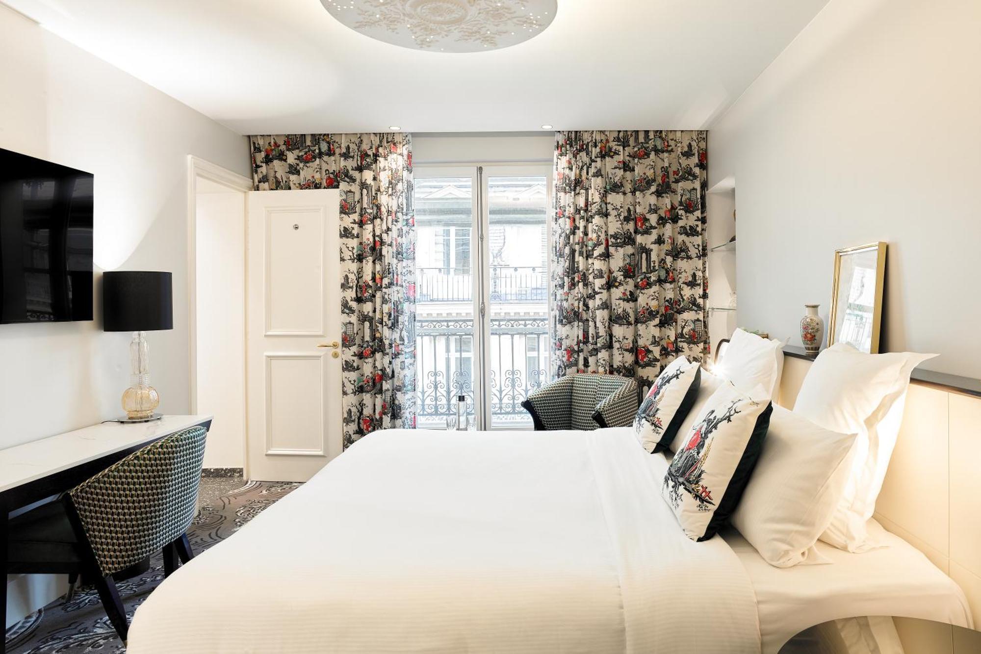 Superior King Room Afterworks